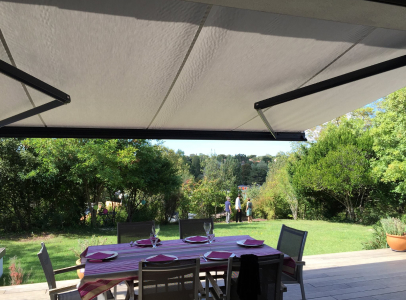 stores et pergolas à Médis près de Royan en Charente-Maritime 17